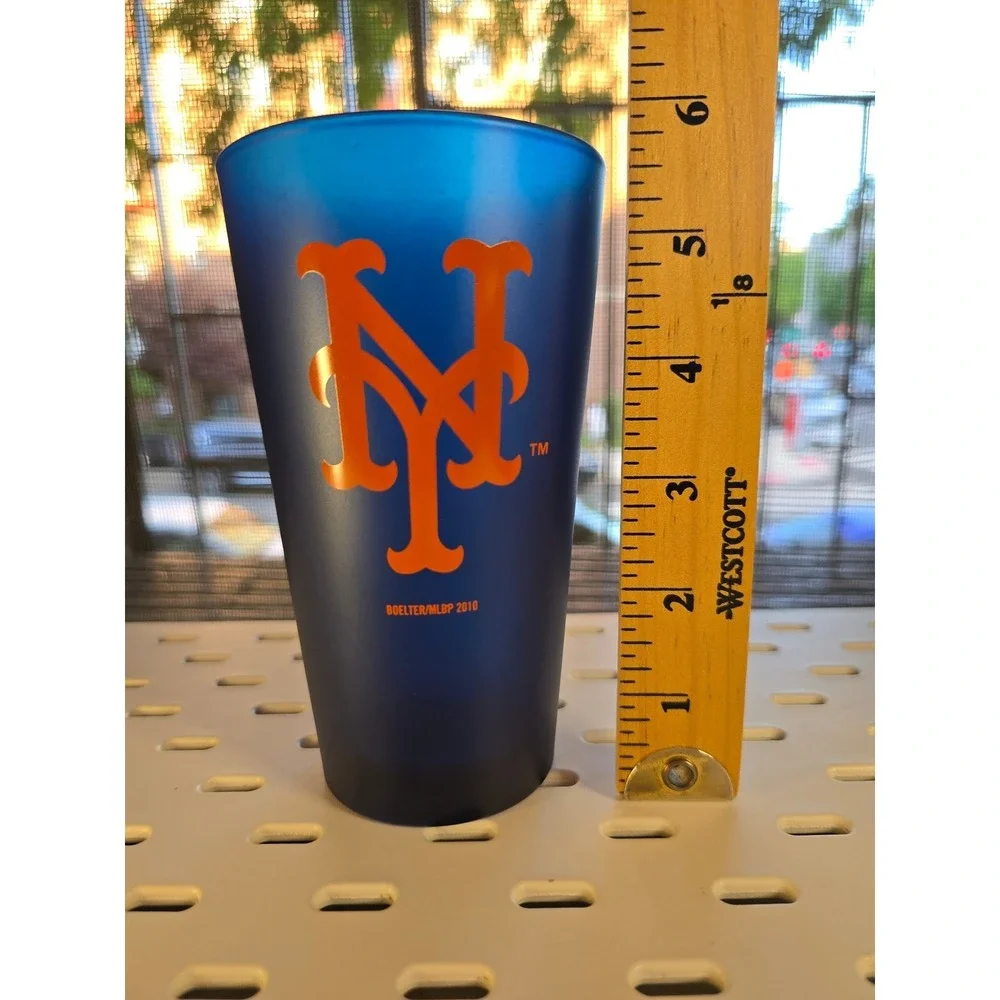 New York Mets MLB Boelter Pint Glass Blue 2010 Frosted Logo Baseball Memorabilia